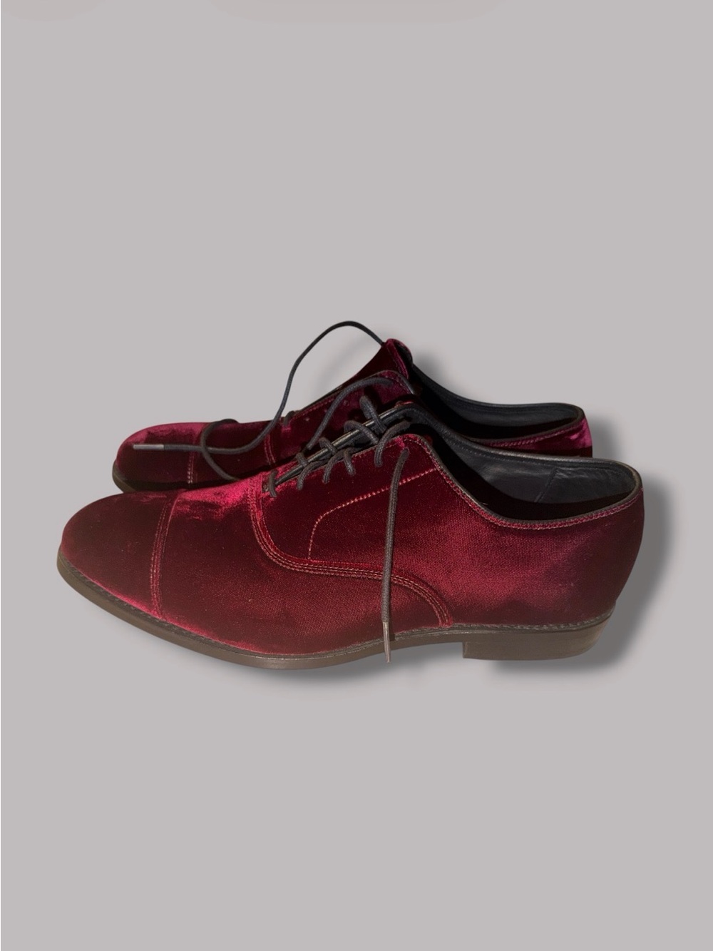 New! Allen Edmonds Holiday Park Avenue Velvet Cap-Toe  (11) (No Box)